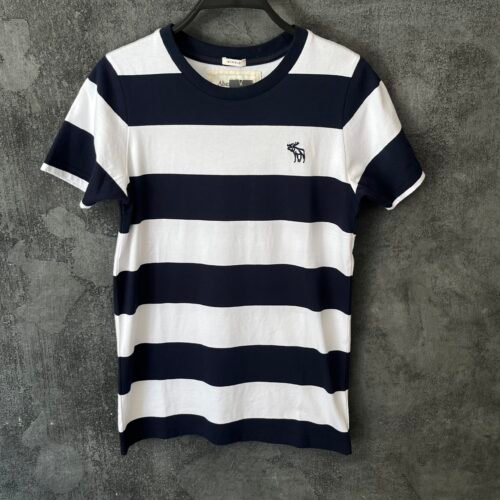 Abercrombie & Fitch T-SHIRT