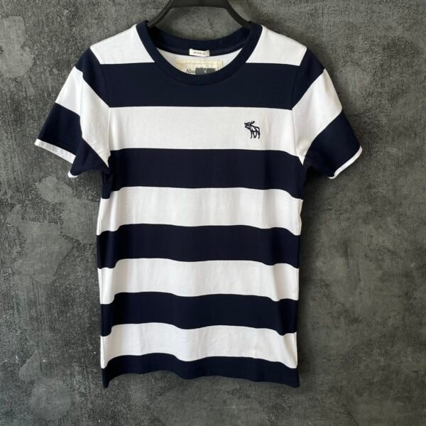 Abercrombie & Fitch T-SHIRT