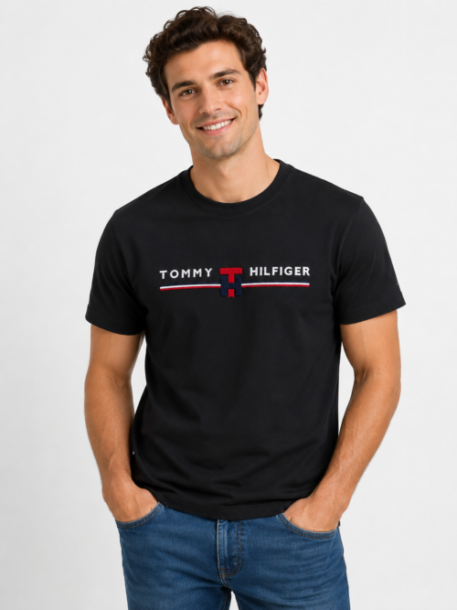 TOMMY HILFIGER T-SHIRT
