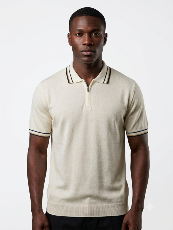 QUARTER ZIPPED KNIT POLO